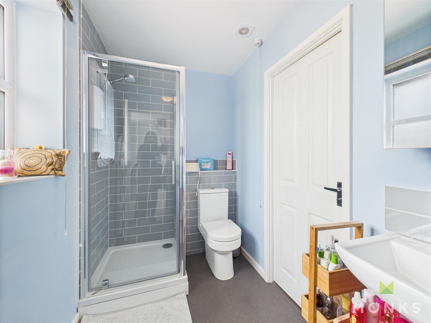 5 Acorn Close, Oswestry, SY11 4PU For Sale